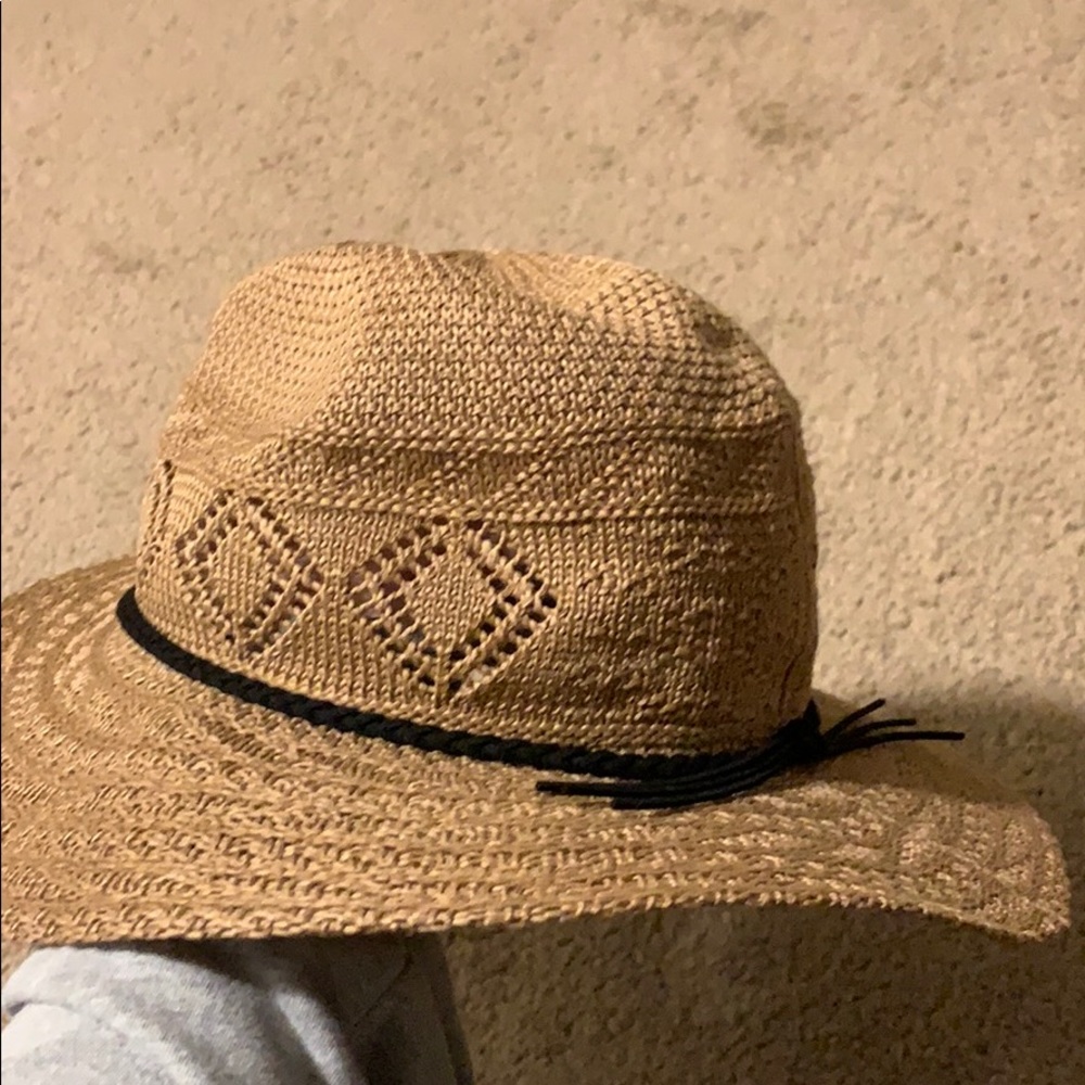 Beach hat